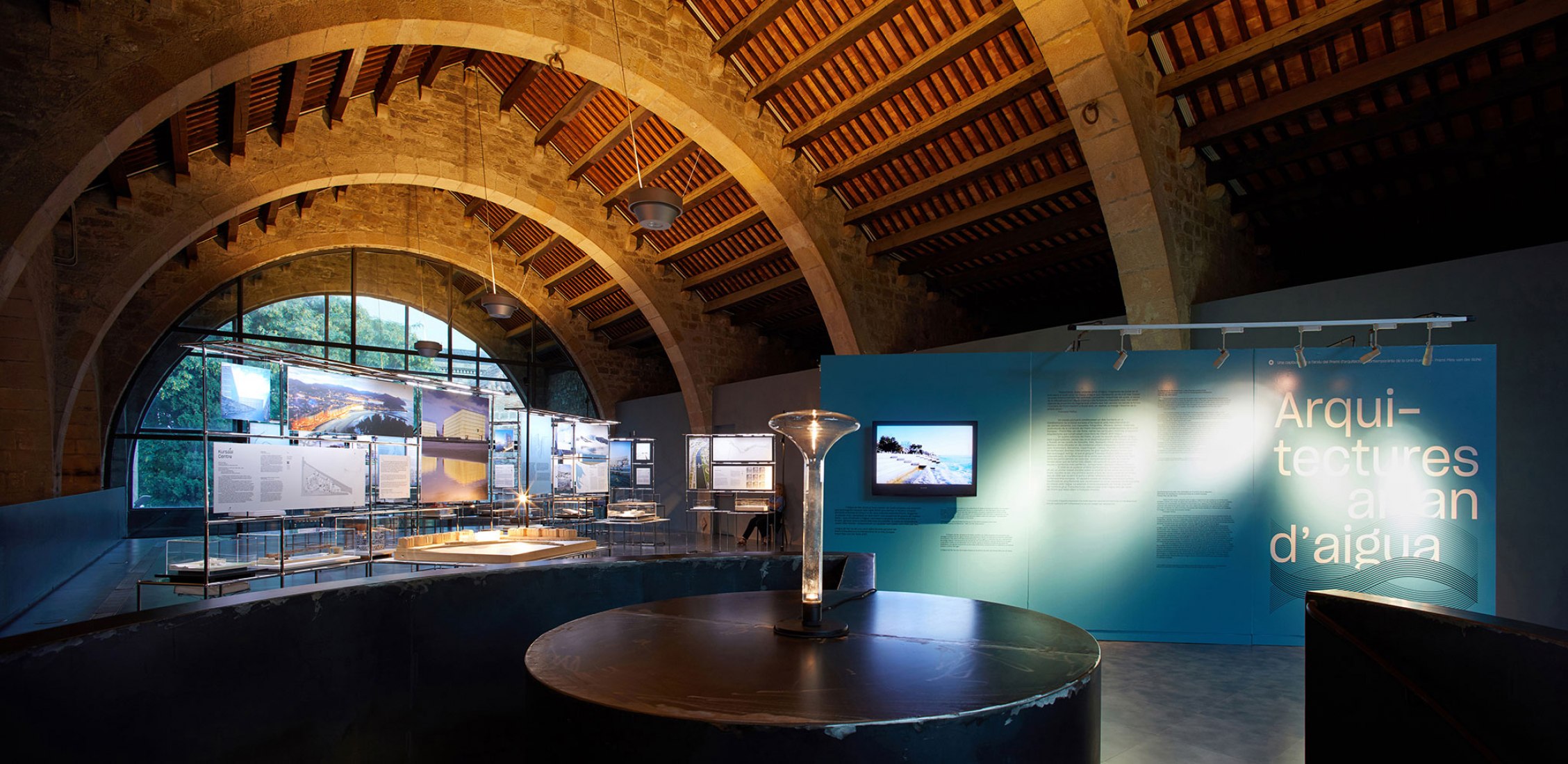 Architectures on the Waterfront, exhibition. Photograph by Pepo Segura, courtesy of Fundació Mies van der Rohe