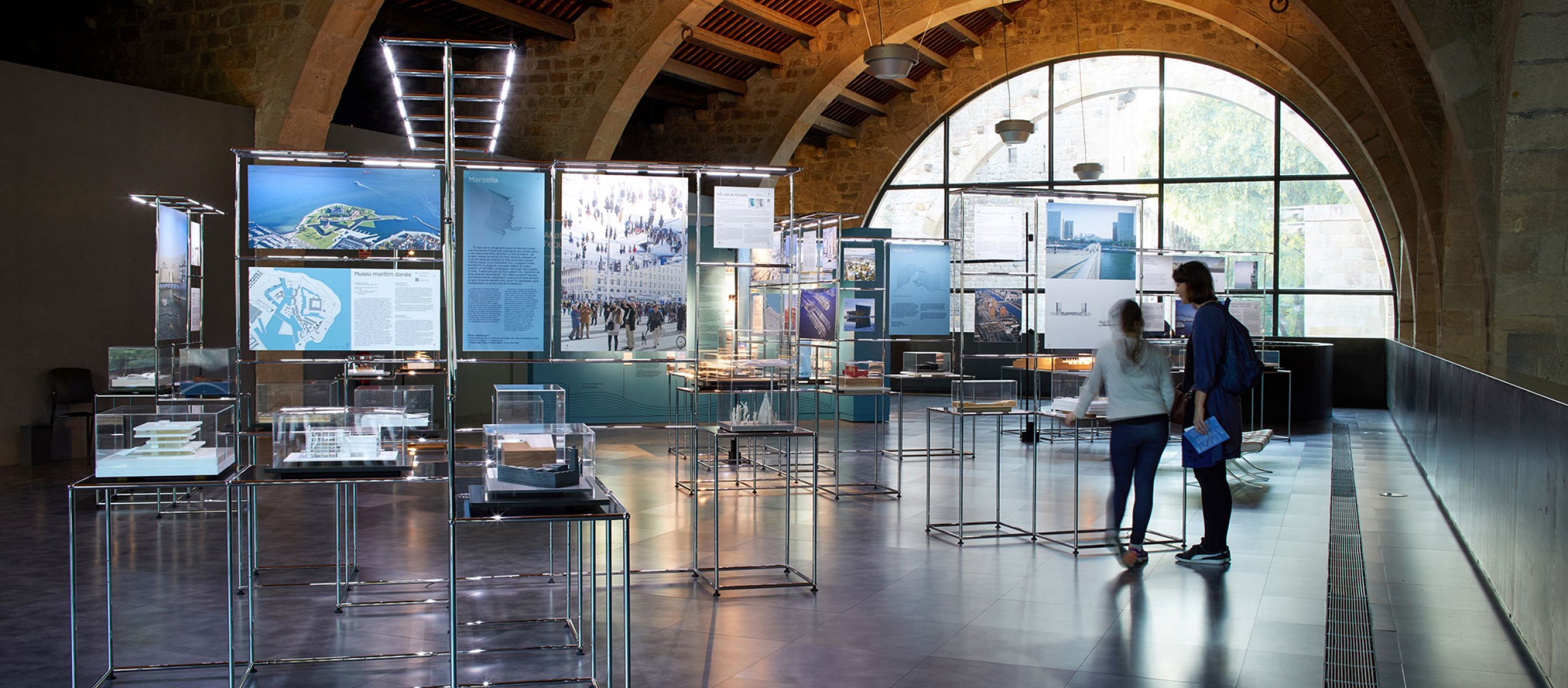 Architectures on the Waterfront, exhibition. Photograph by Pepo Segura, courtesy of Fundació Mies van der Rohe