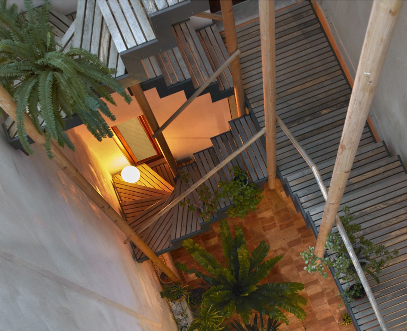 Eco wood house in El Cabanyal by Fernando Olba Rallo. Photograph by Mariela Apollonio.