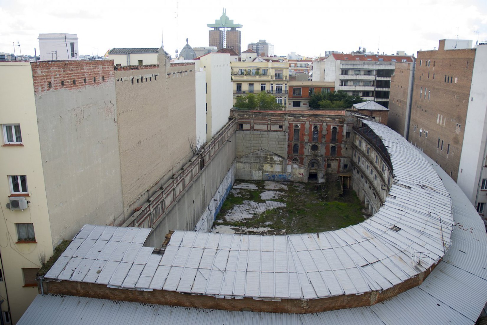 Beti Jai: La Capilla Sixtina de la pelota. Director Richard Zubelzu. España. V Edición Festival Arquitectura y Cine FICARQ (Santander) 2017.