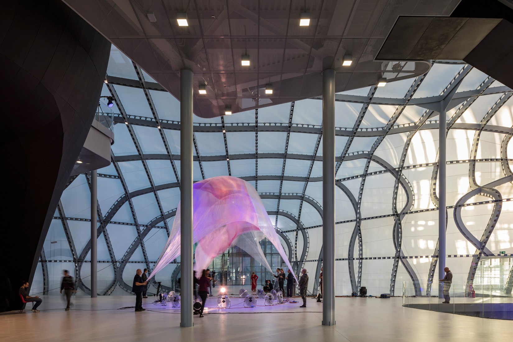 New Rome /EUR Convention Centre and Hotel ‘the Cloud’ by Studio Fuksas. Photograph © Leonardo Finotti