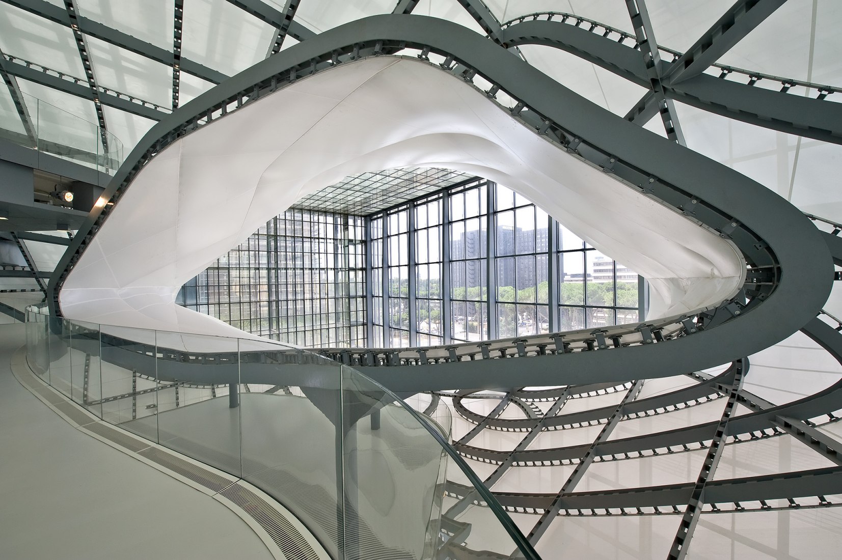 New Rome /EUR Convention Centre and Hotel ‘the Cloud’ by Studio Fuksas. Photograph © Moreno Maggi