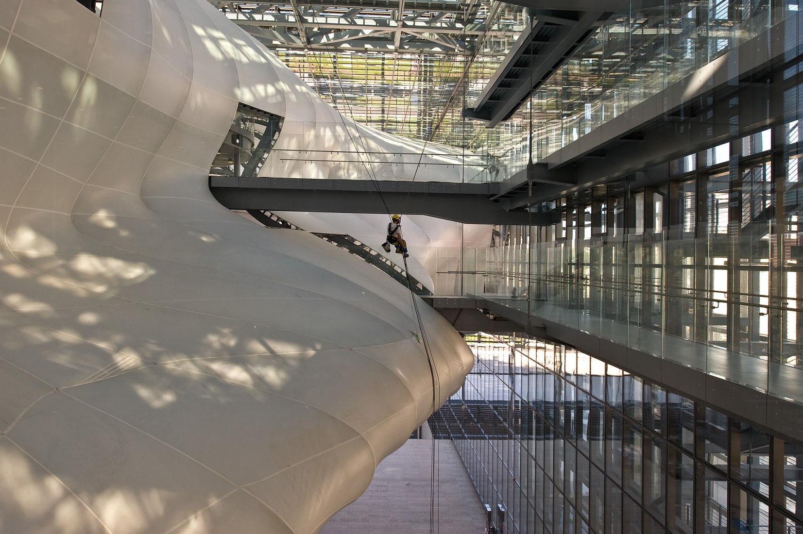 New Rome /EUR Convention Centre and Hotel ‘the Cloud’ by Studio Fuksas. Photograph © Moreno Maggi