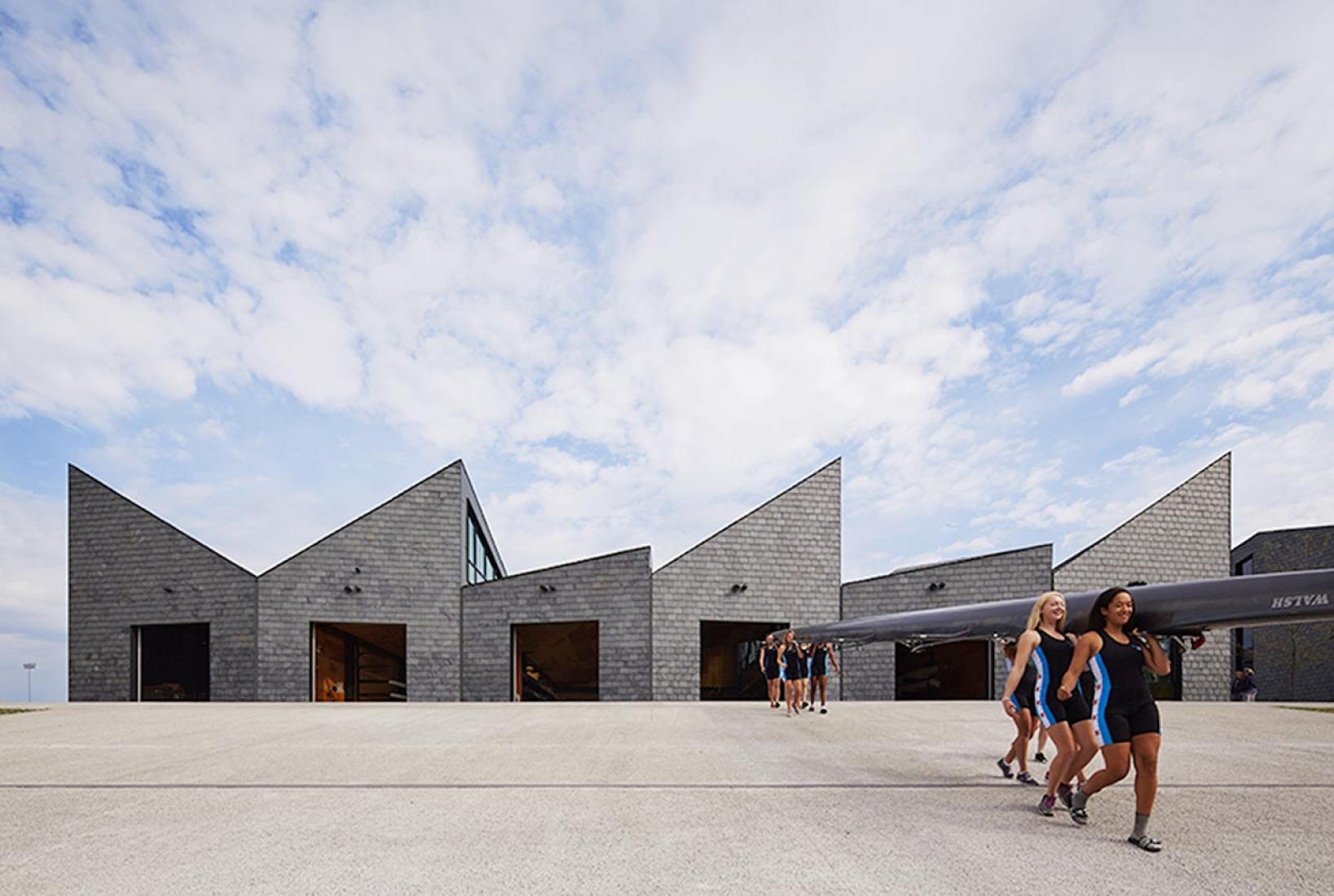 WMS Boathouse at Clarck Park, Chicago by Studio Gang Architects. Photography © Steve Hall/Hedrich Blessing.