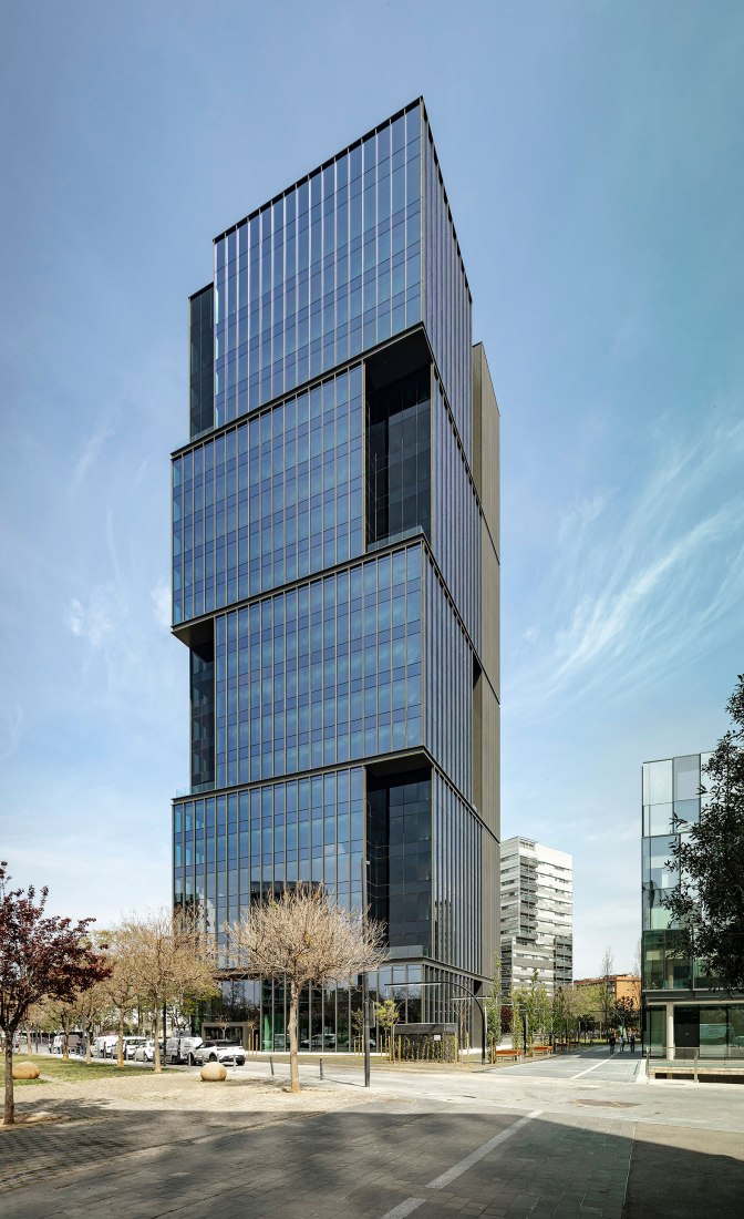 Torre Plaza Europa 34 by GCA Architects. Photograph by Rafael Vargas.