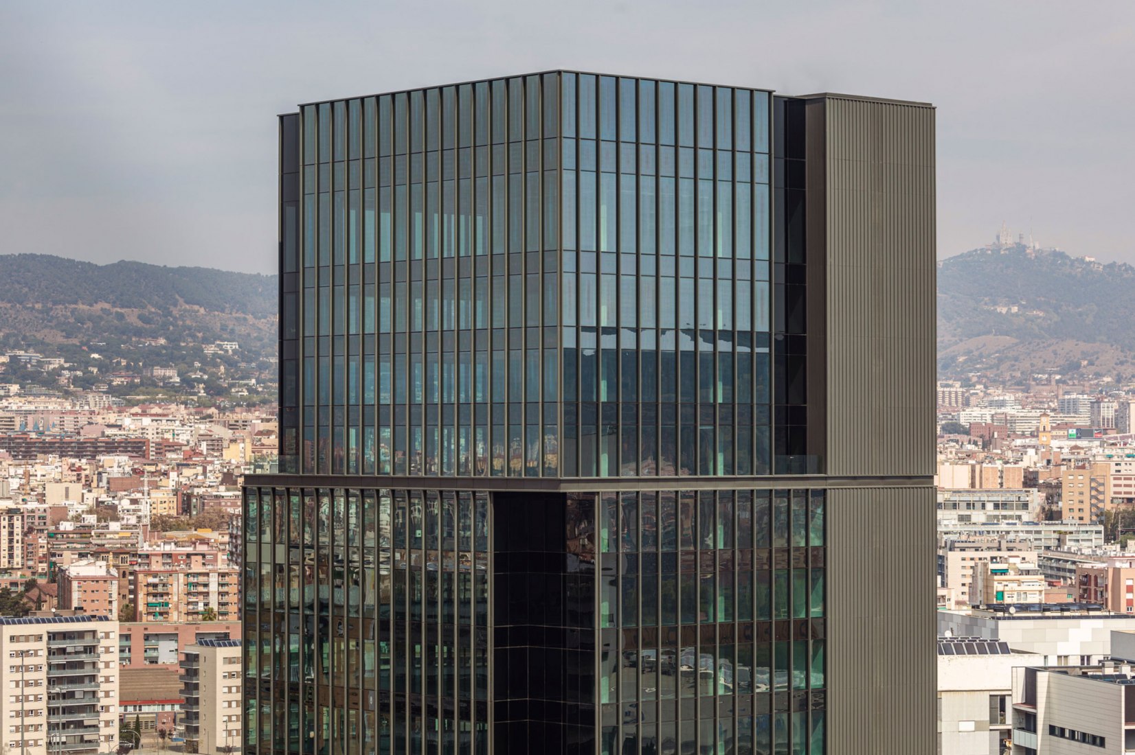 Torre Plaza Europa 34 by GCA Architects. Photograph by Rafael Vargas.