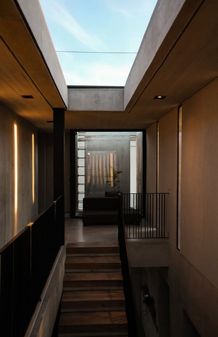 Casa TAMIZ por Gonzalo Bardach Arquitectura. Fotografía por Rocío Carrillo.