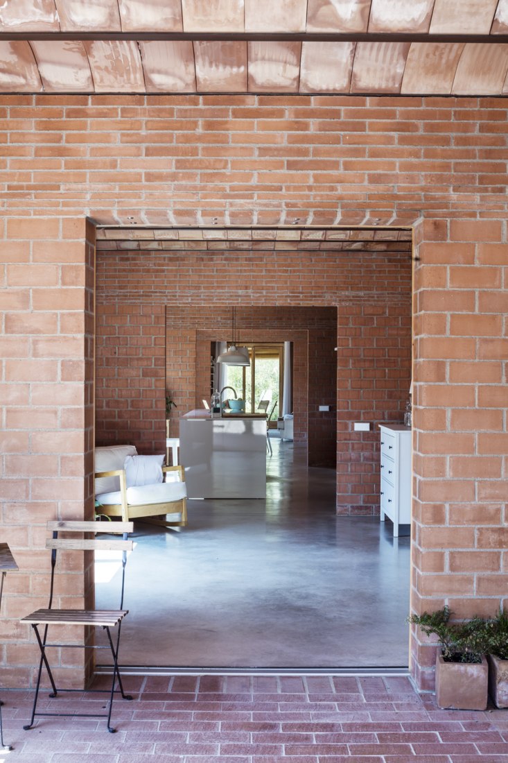 Casa 1219 por HARQUITECTES. Fotografía © Adrià Goula