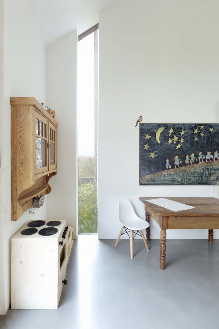 Haus WW by Heltwerk Architekten. Photograph by Fiona Körner
