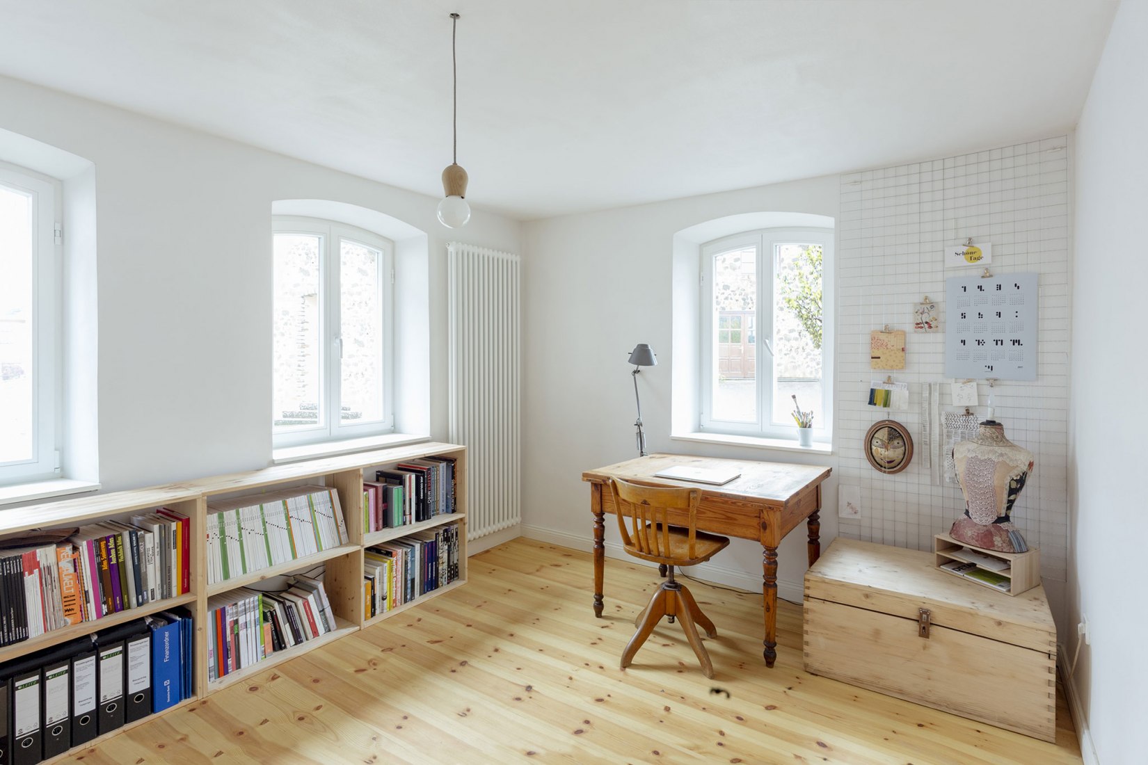 Haus WW by Heltwerk Architekten. Photograph by Fiona Körner