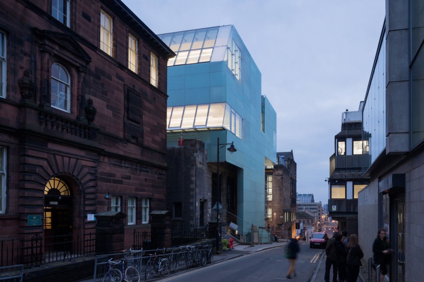 La nueva ampliación del campus de la Escuela de Arte de Glasgow School por Steven Holl Archtiects. 