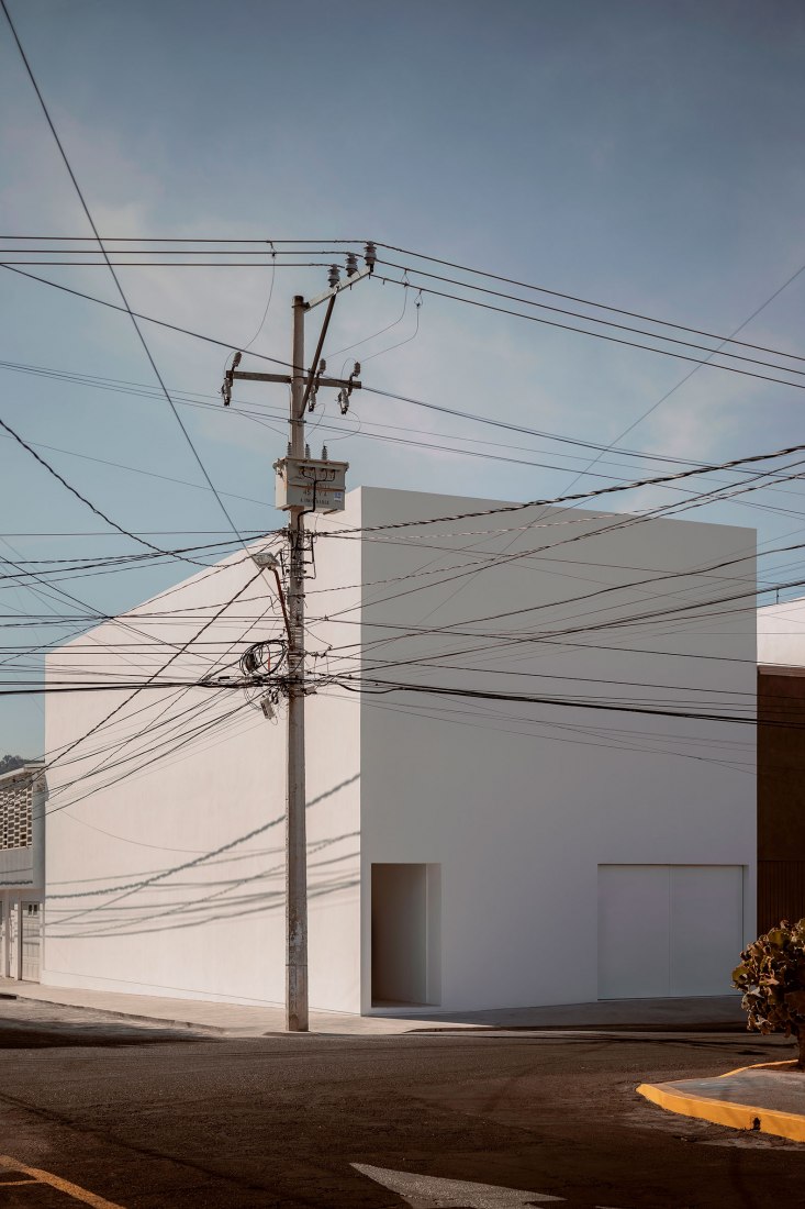 Unnamed house by HW-Studio. Photograph by César Béjar.