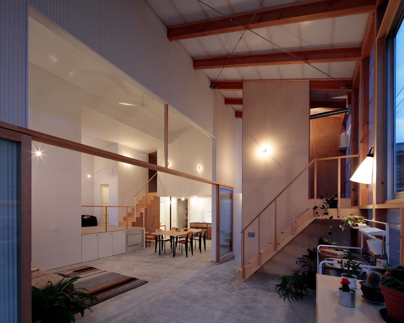 Inner Garden House by Takanori Ineyama Architects. Photograph by Koichi Torimura.