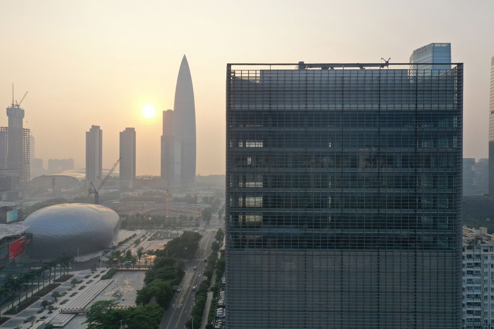 Huitong Hybrid Tower by JKP Architects. Photograph by Wenrui Ye