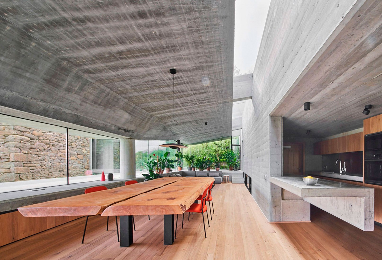 Landaburu Borda Rural House by Jordi Hidalgo Tané. Photograph by José Hevia