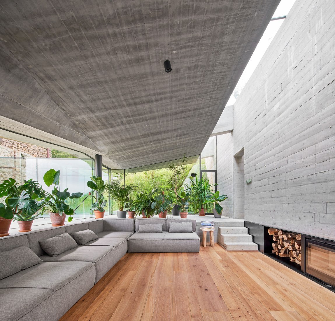 Landaburu Borda Rural House by Jordi Hidalgo Tané. Photograph by José Hevia