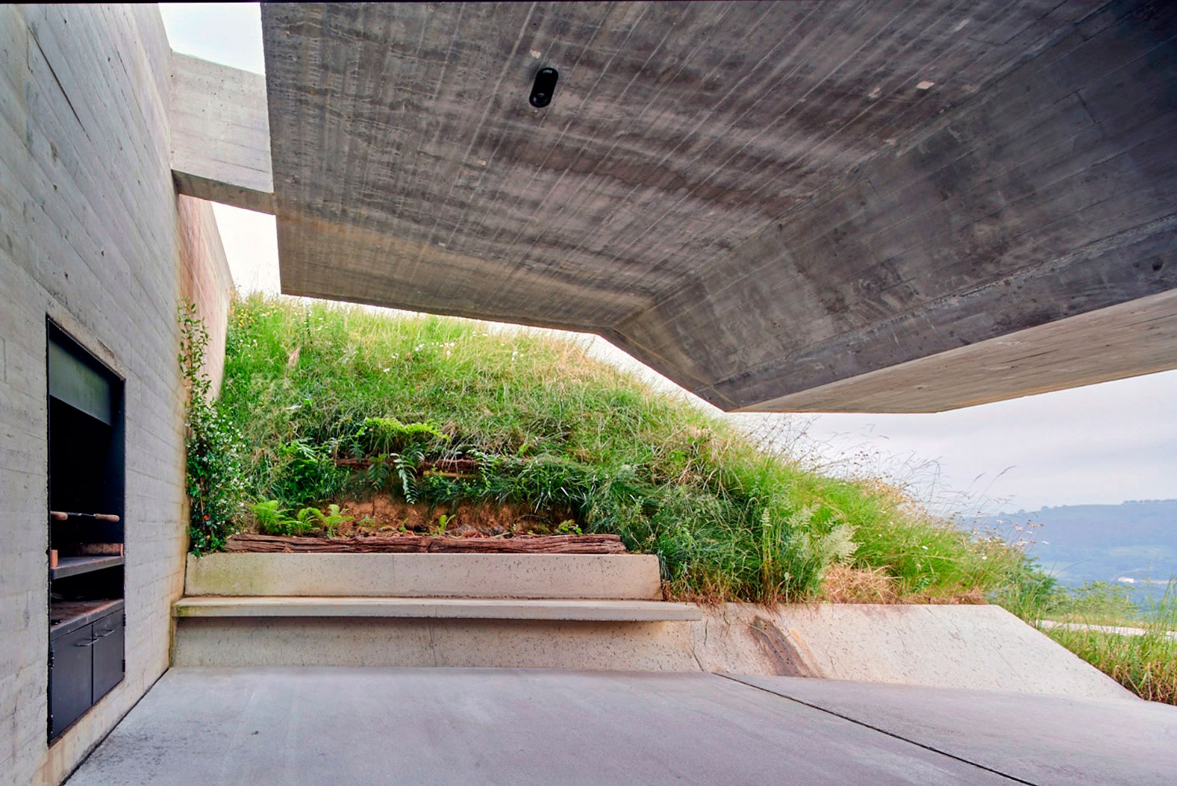 Landaburu Borda Rural House by Jordi Hidalgo Tané. Photograph by José Hevia