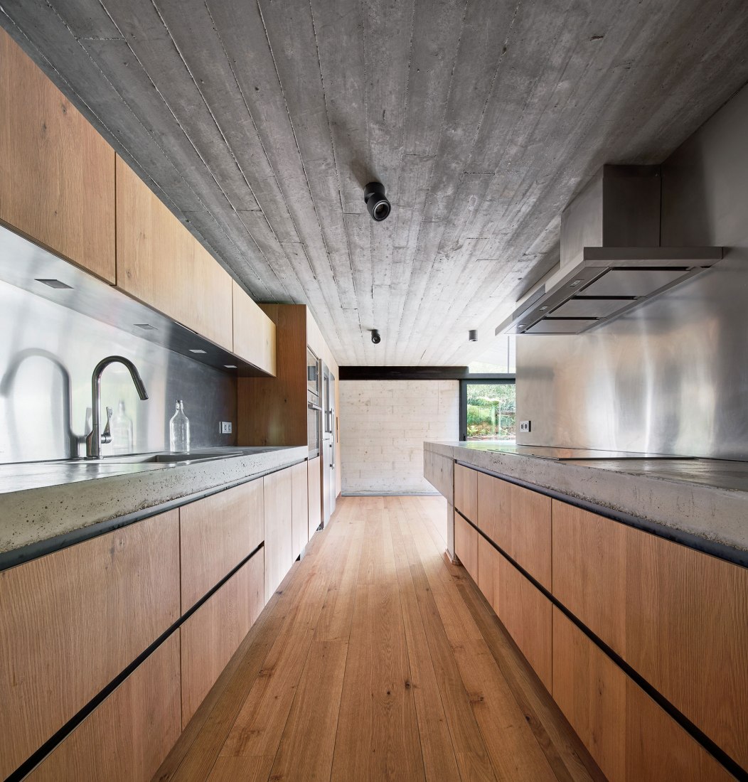 Landaburu Borda Rural House by Jordi Hidalgo Tané. Photograph by José Hevia