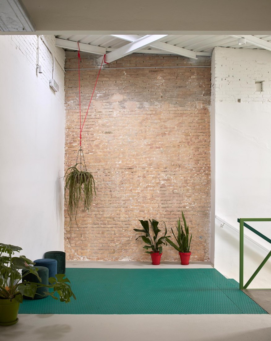 Wayco Ruzafa Extension by José Costa. Photograph by Mariela Apollonio
