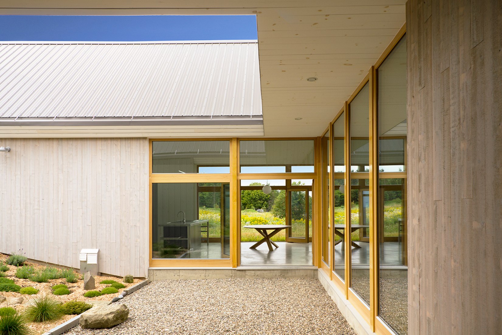 Vista exterior de Les Jumelles (las gemelas) por YH2. Fotografía © Pascal Annand.