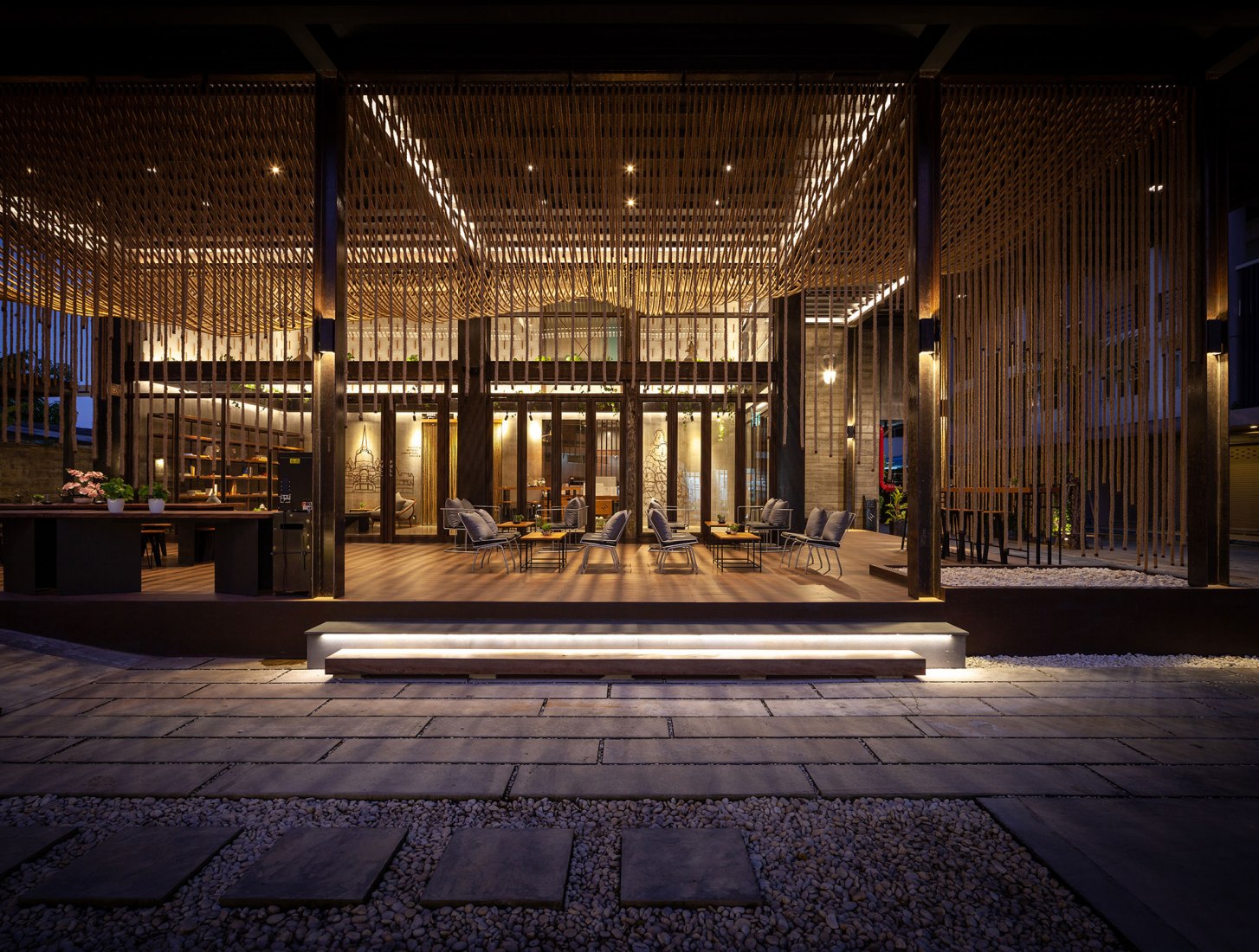 Hotel Navakitel Design por Junsekino Architect. Fotografía por Spaceshift Studio