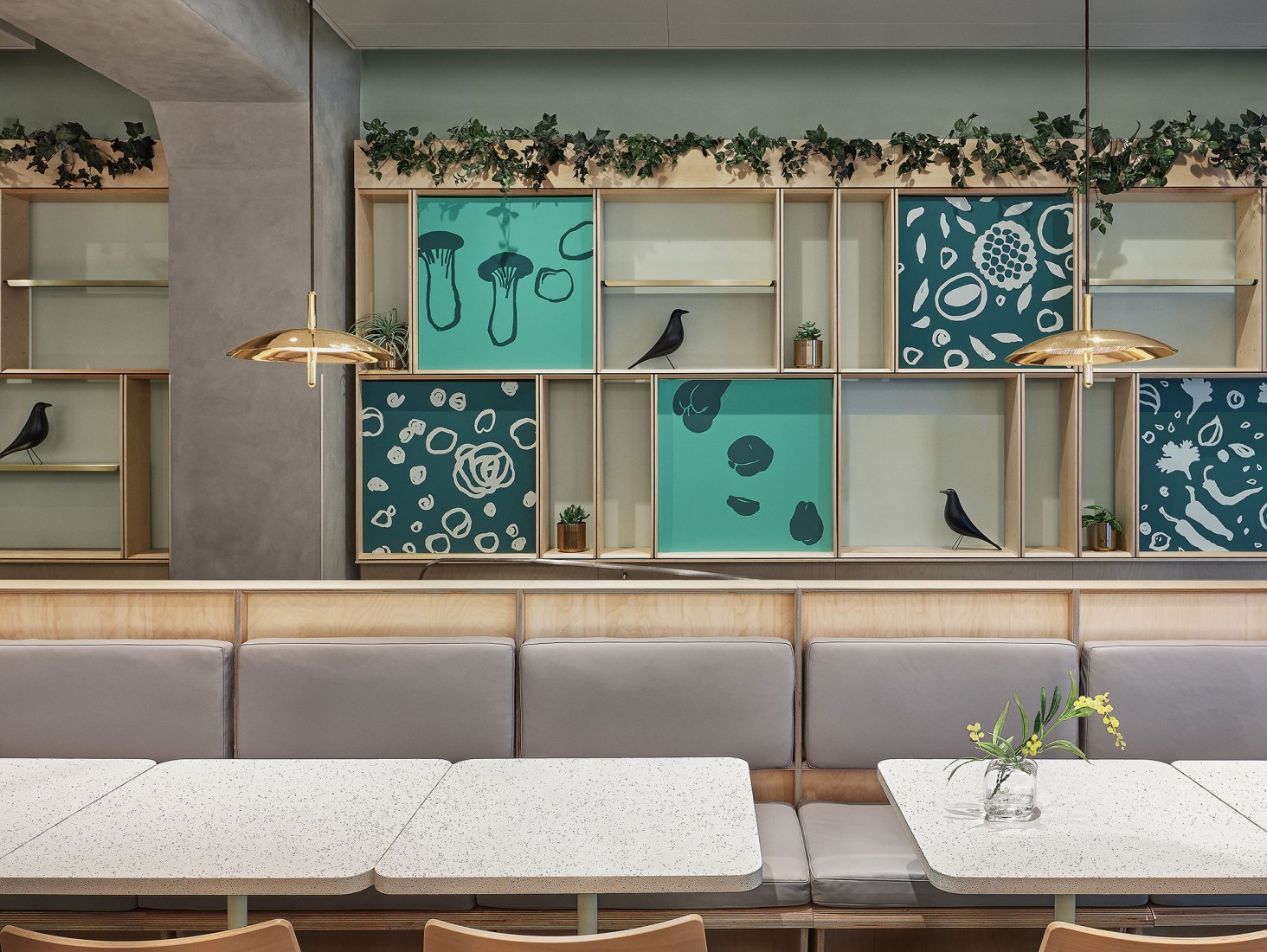 Broadway-inspired junzi restaurant opens at Bryant Park by Xuhui Zhang. Photograph by Andres Orozco.