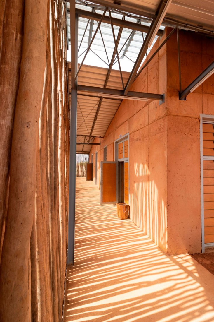 Burkina Institute of Technology by Kéré Architecture. Photograph by Jaime Herraiz