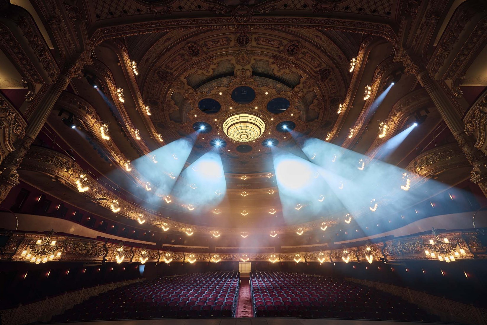 175 years of the Gran Teatro del Liceo de Barcelona. Photograph by Paco Amate