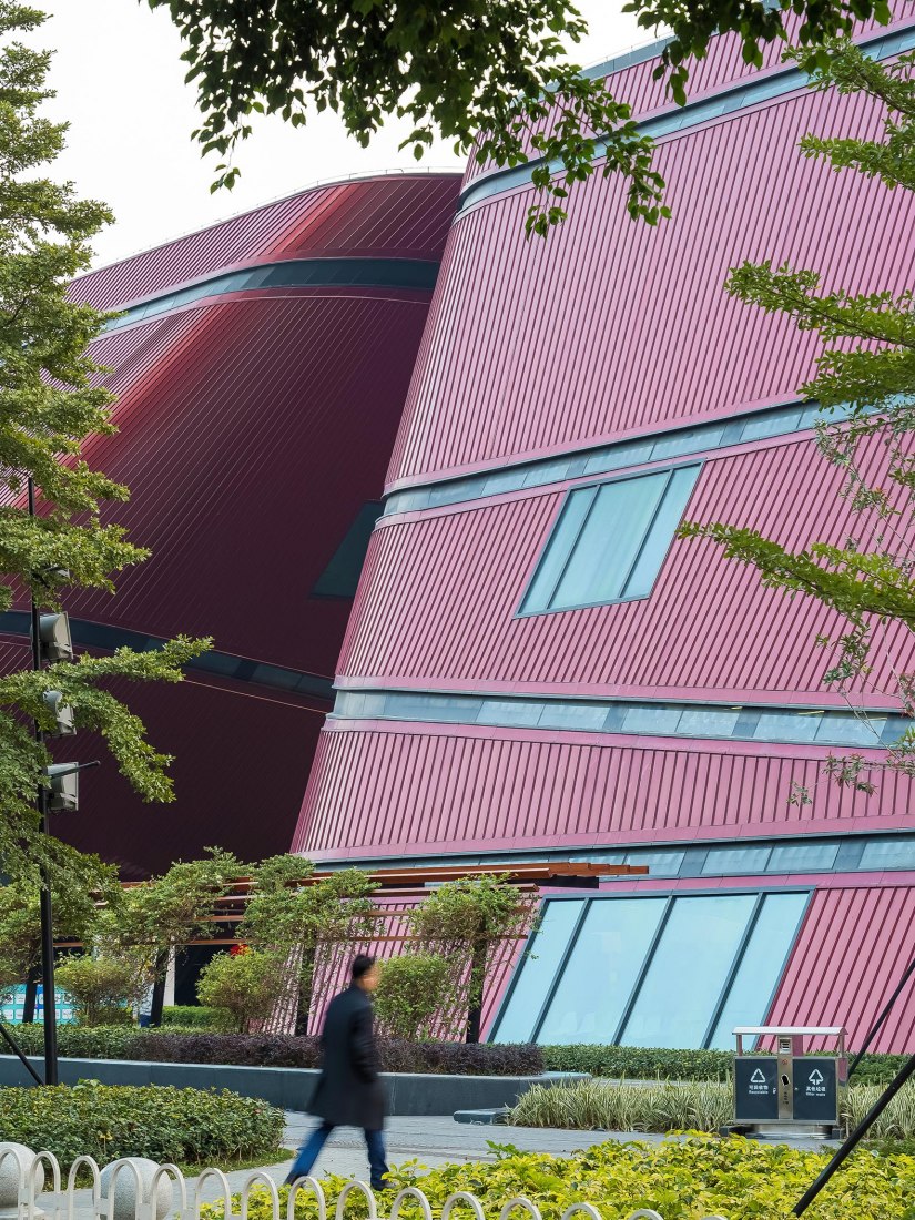 Longgang Cultural Centre by mecanoo. Photograph by Zhang Chao