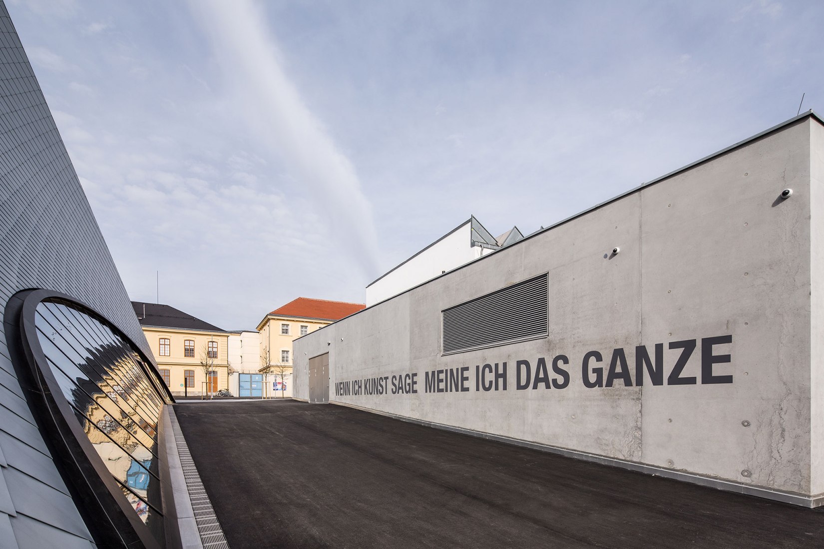 Galería Estatal de la Baja Austria por Marte.Marte Architekten. Fotografía de Lachlan Blair.