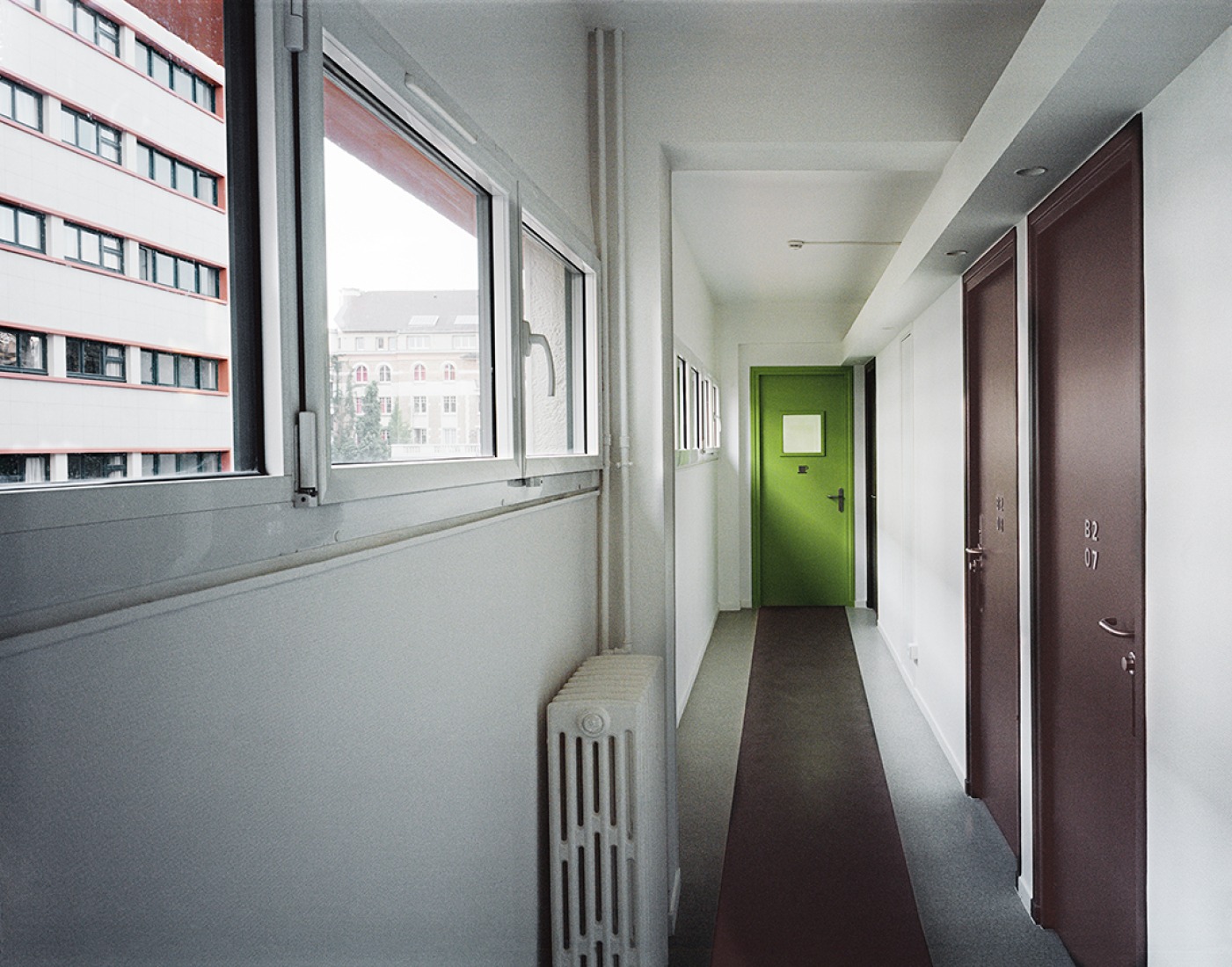 Vista interior. Residencia de estudiantes Casa de México por Atela Architectes. Fotografía © Gerardo Custance.