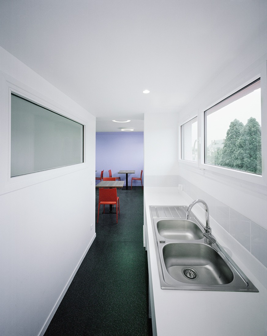 Vista interior. Residencia de estudiantes Casa de México por Atela Architectes. Fotografía © Gerardo Custance. 