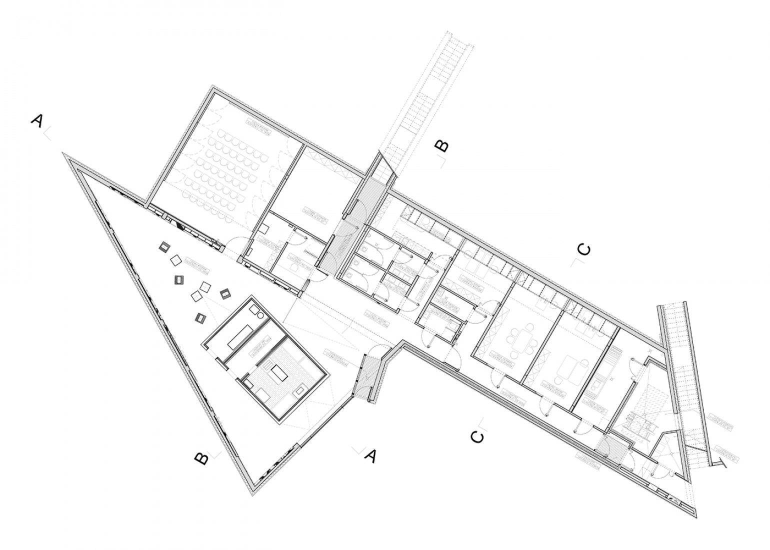 Plano del Museo de la Familia Ulma por Nizio Design International.