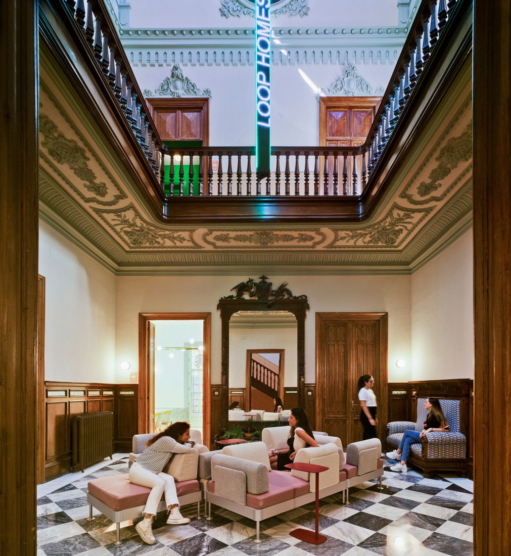 Student dormitory. Loop Homes Palace by Martín Lejarraga. Photograph by David Frutos