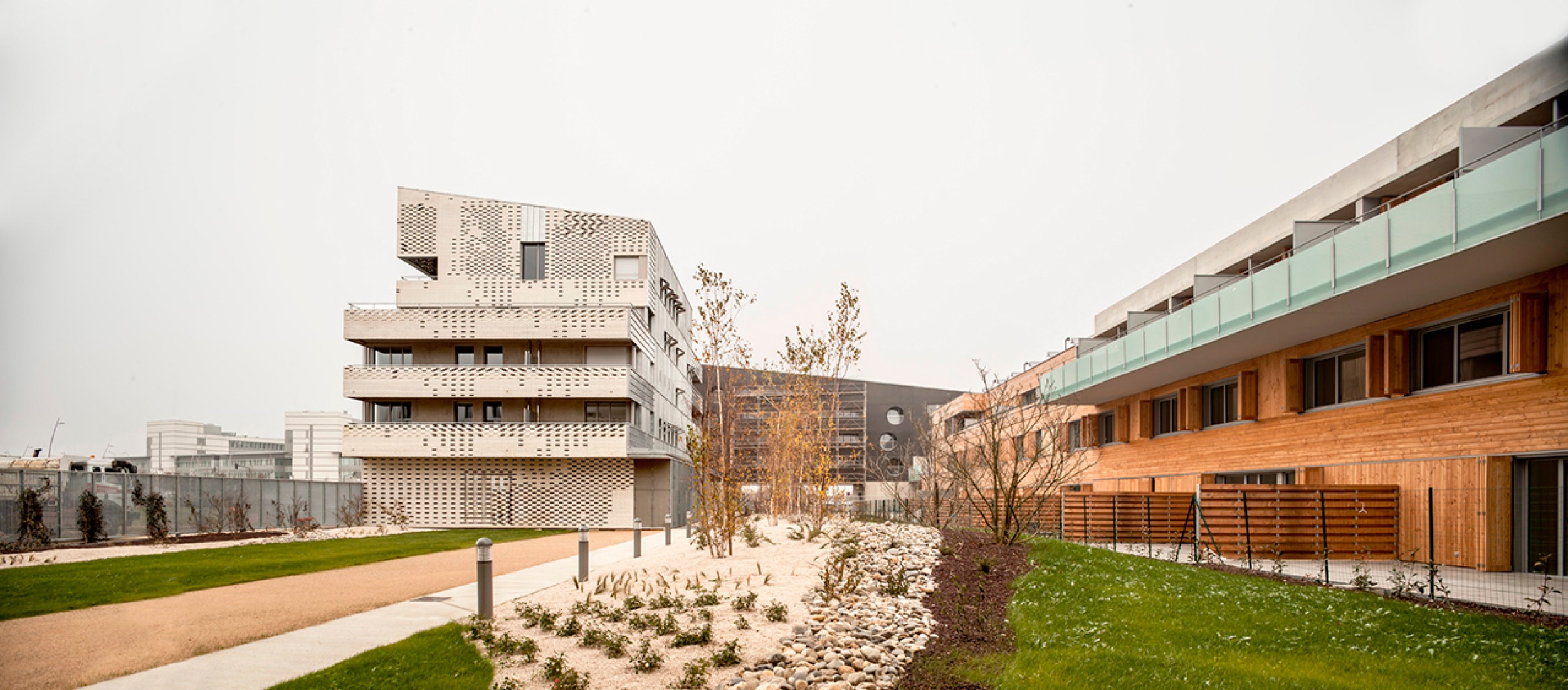 Buildings A,B. Dwellings Toulouse by Mateo Arquitectura. Photography© Adrià Goula. 