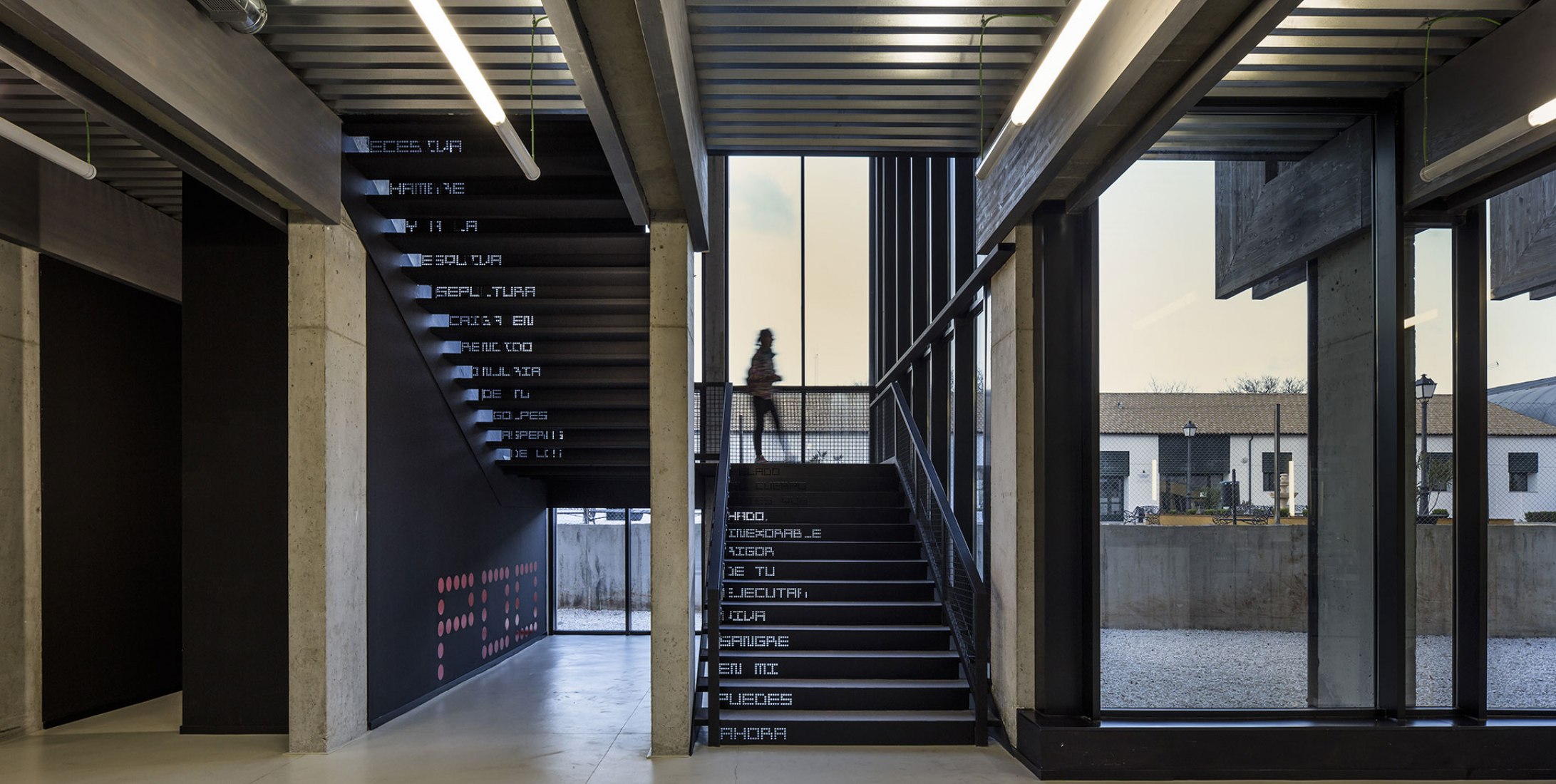 Interio view. Adolfo Suárez Regional Library by MMiT Architects. Photography @ Fernando Alda