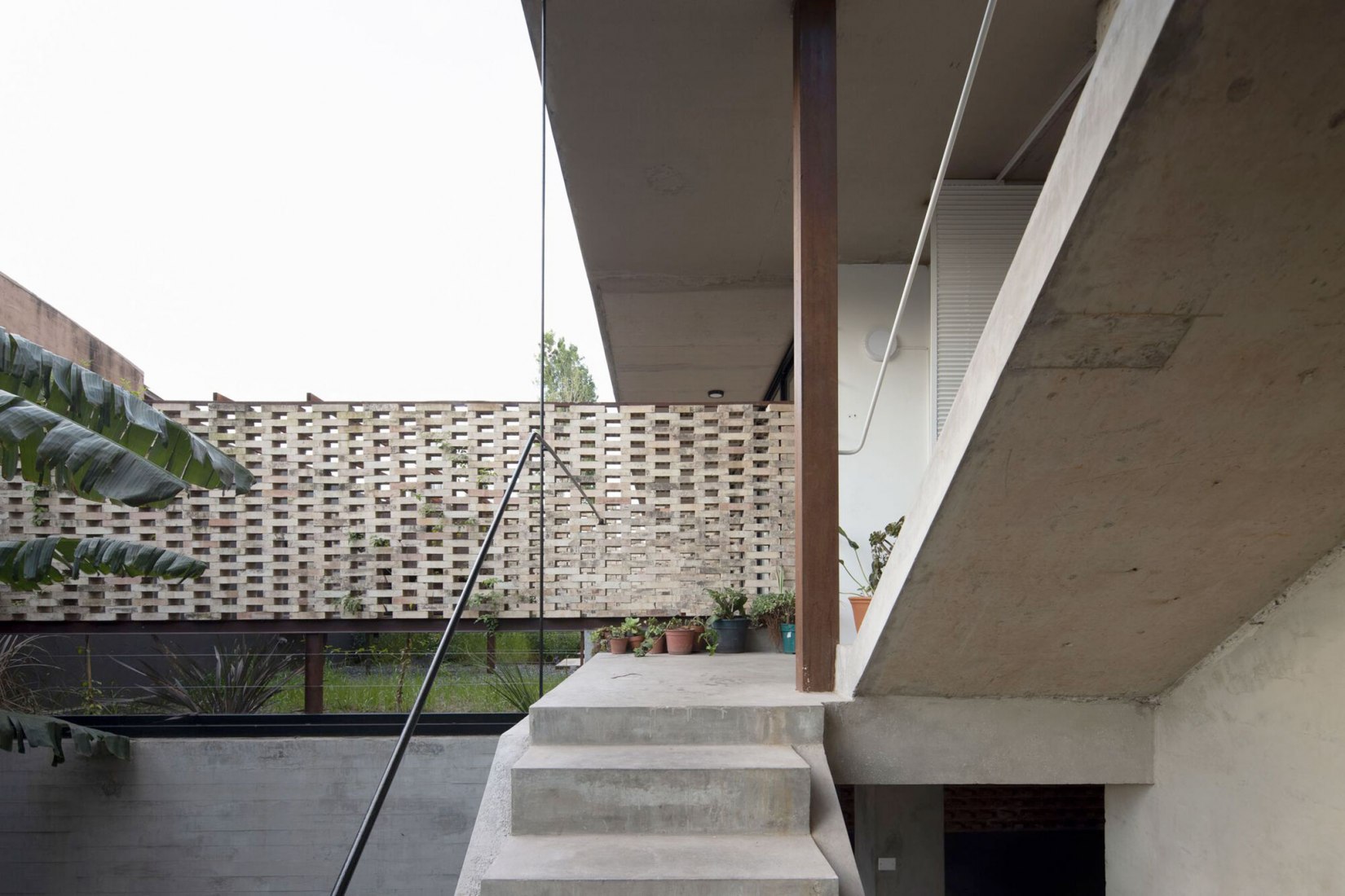 8 Casas por Lucas Nicolas Geya. Fotografía por Javier Agustin Rojas.