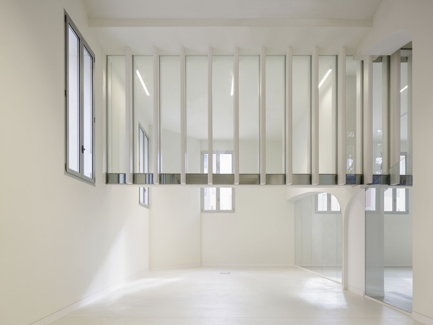 Renovation of an Old Fire Station of the Poble Sec in Barcelona by Roldán + Berengué Architects. Photography © Jordi Surroca