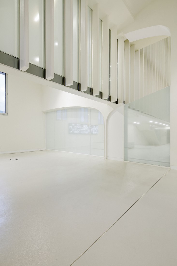 Renovation of an Old Fire Station of the Poble Sec in Barcelona by Roldán + Berengué Architects. Photography © Jordi Surroca