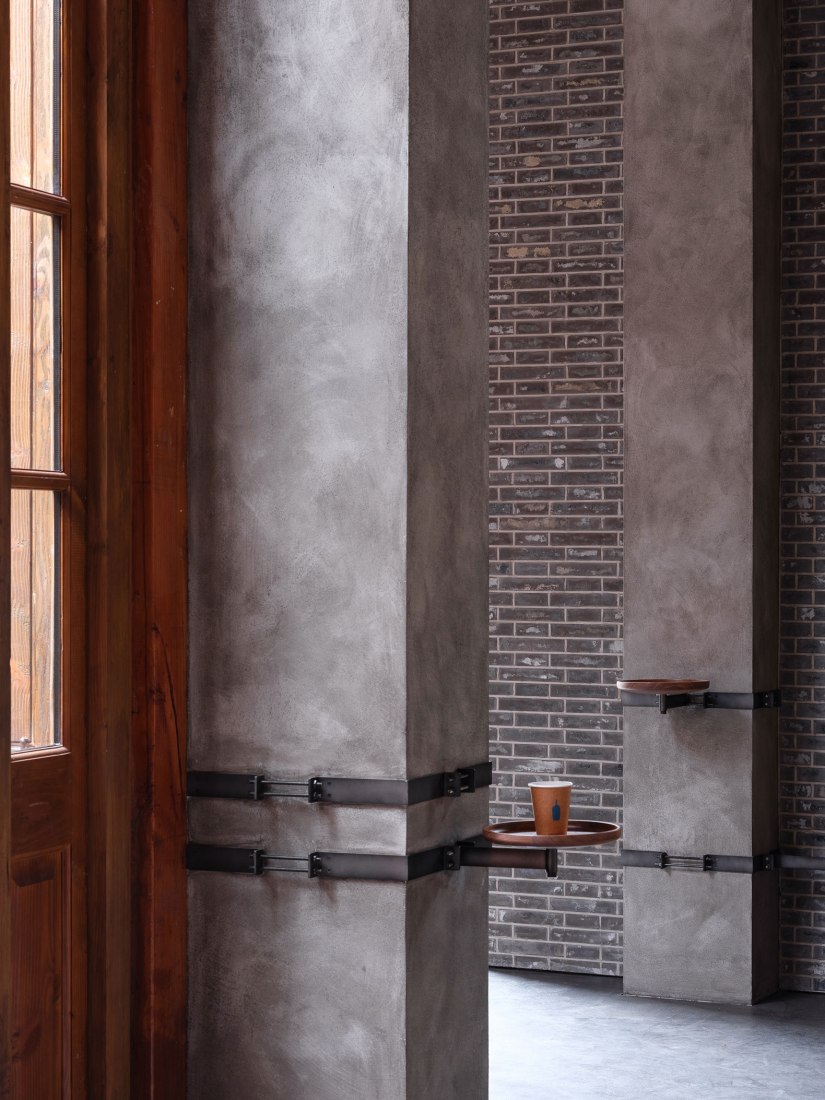 Blue Bottle Zhang Yuan Cafe por Neri&Hu. Fotografía por Zhu Runzi.