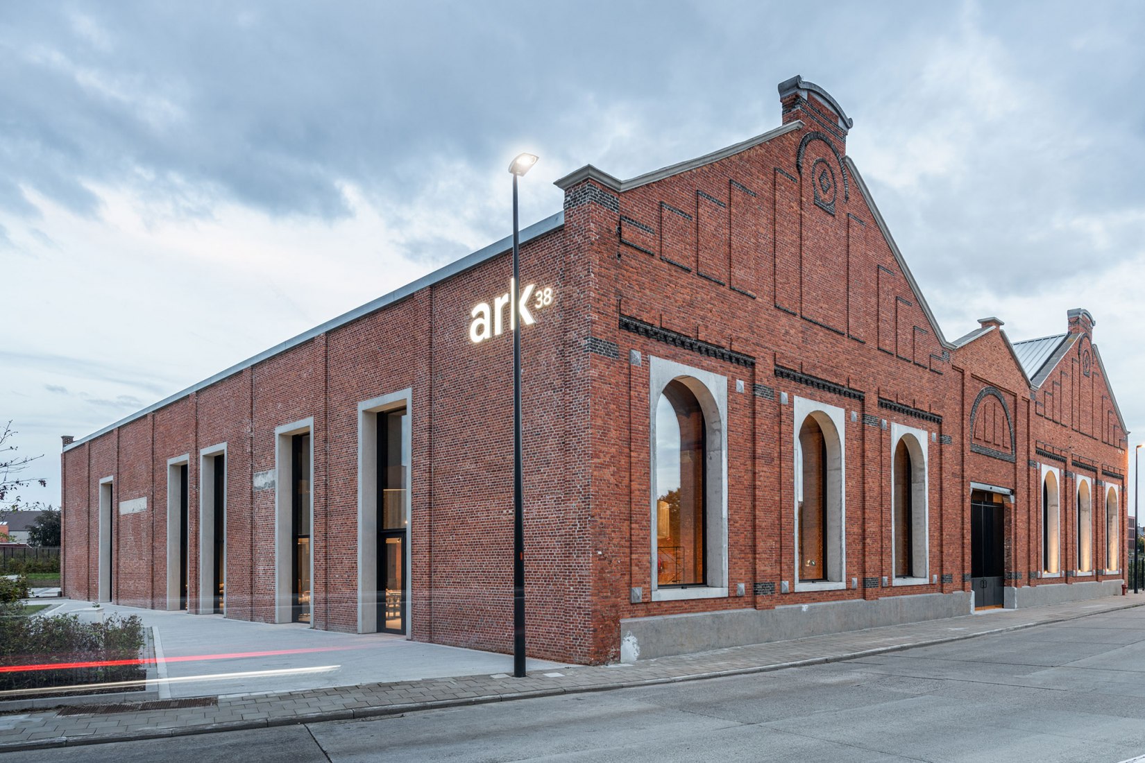 Ark38 by Objekt Architecten. Photograph by Ypsilon Business Photography.