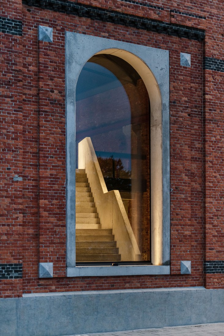 Ark38 by Objekt Architecten. Photograph by Ypsilon Business Photography.