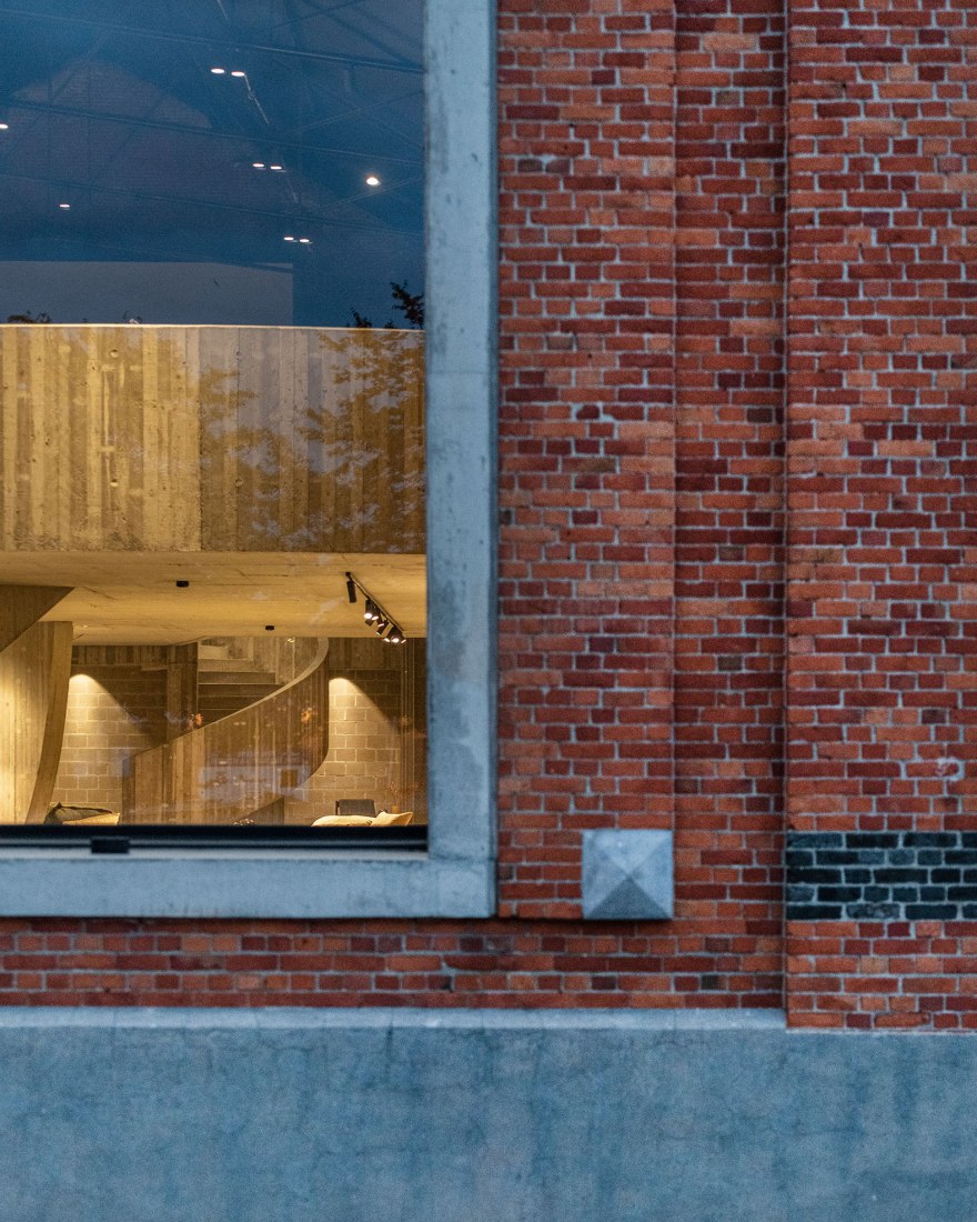 Ark38 by Objekt Architecten. Photograph by Ypsilon Business Photography.