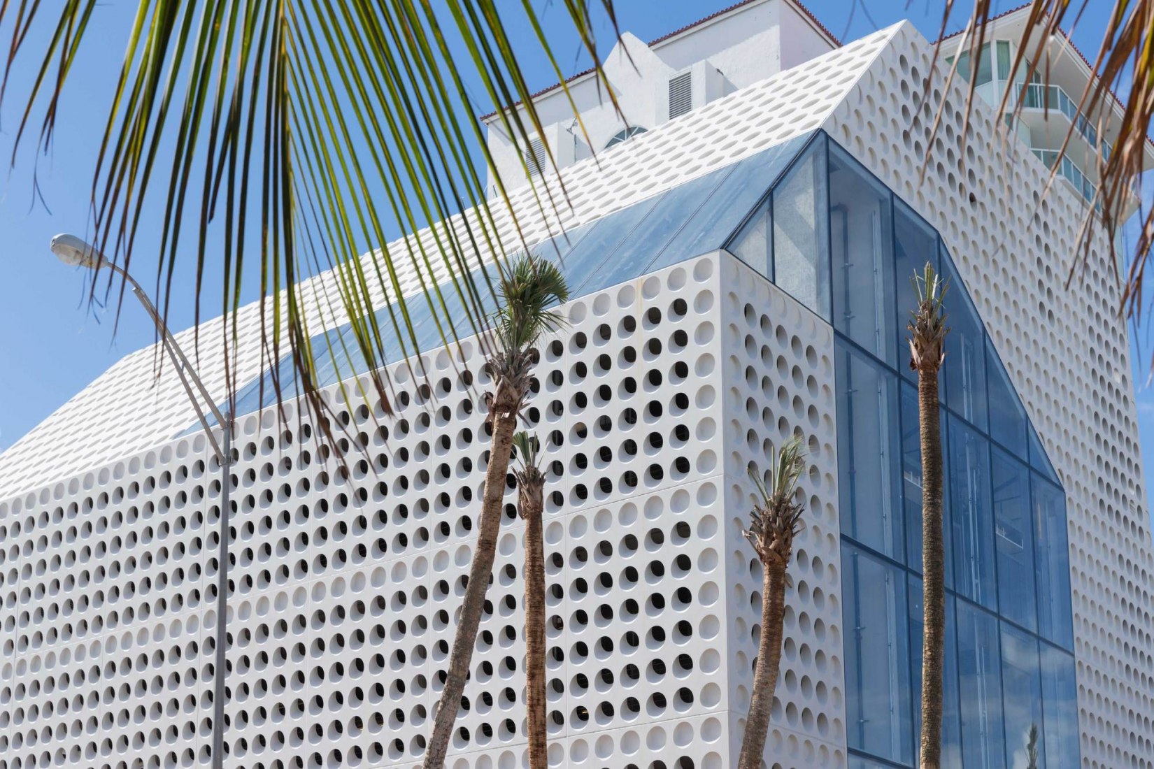 Faena District por OMA. Fotografía © Iwan Baan. Imagen cortesía de Faena