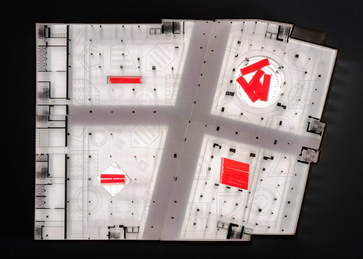 Maqueta en planta. Nuevos grandes almacenes KaDeWe por OMA. Imagen cortesía de OMA.