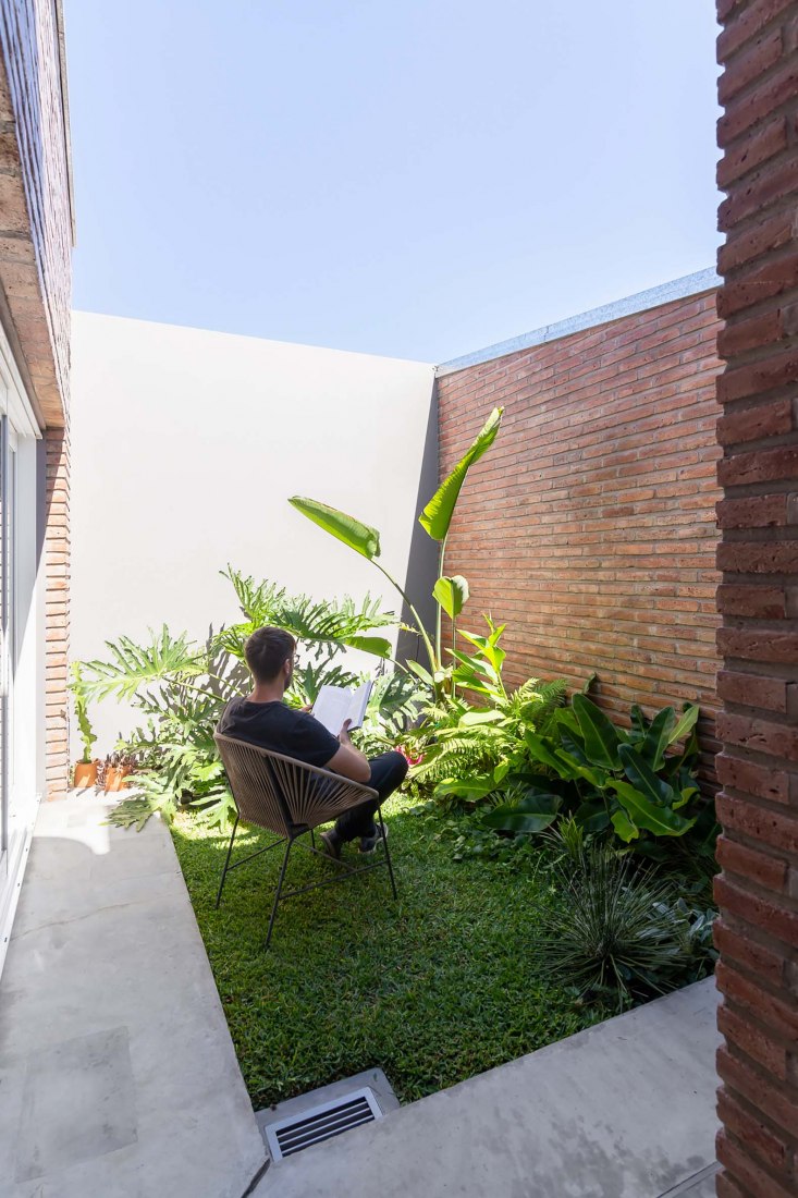 D.377 by Otro Estudio. Photograph by Ramiro Sosa.