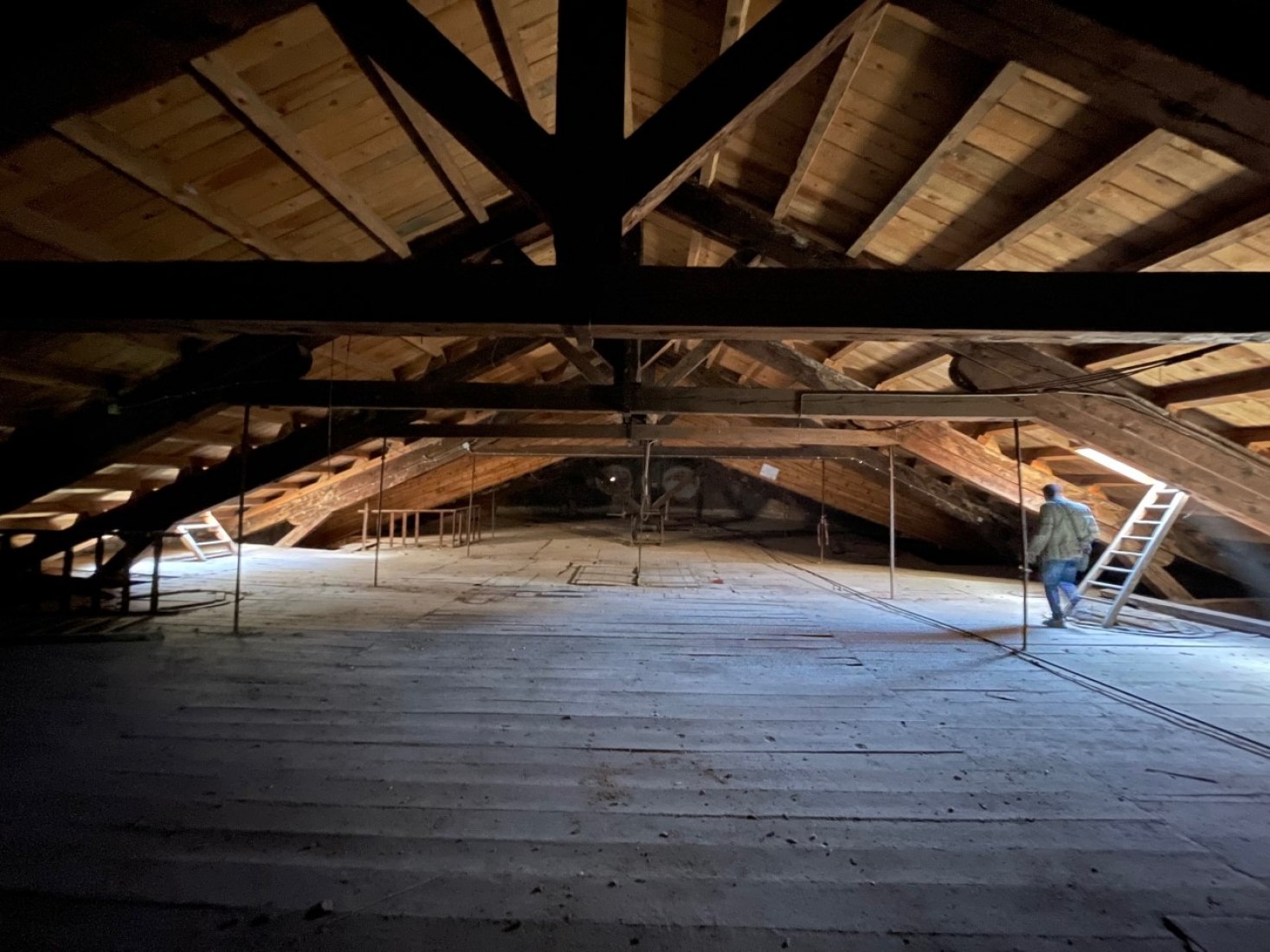 Estado actual. Rehabilitación del Teatro Lope de Vega por Paredes Pedrosa + Contextos de Arquitectura y Urbanismo. Fotografía por Lafuente Silva.