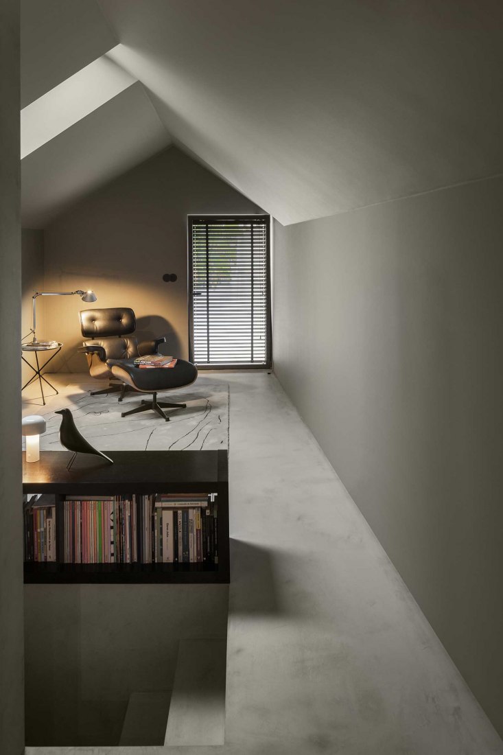 Beira Mar House by Paulo Martins. Photograph by Ivo Tavares Studio