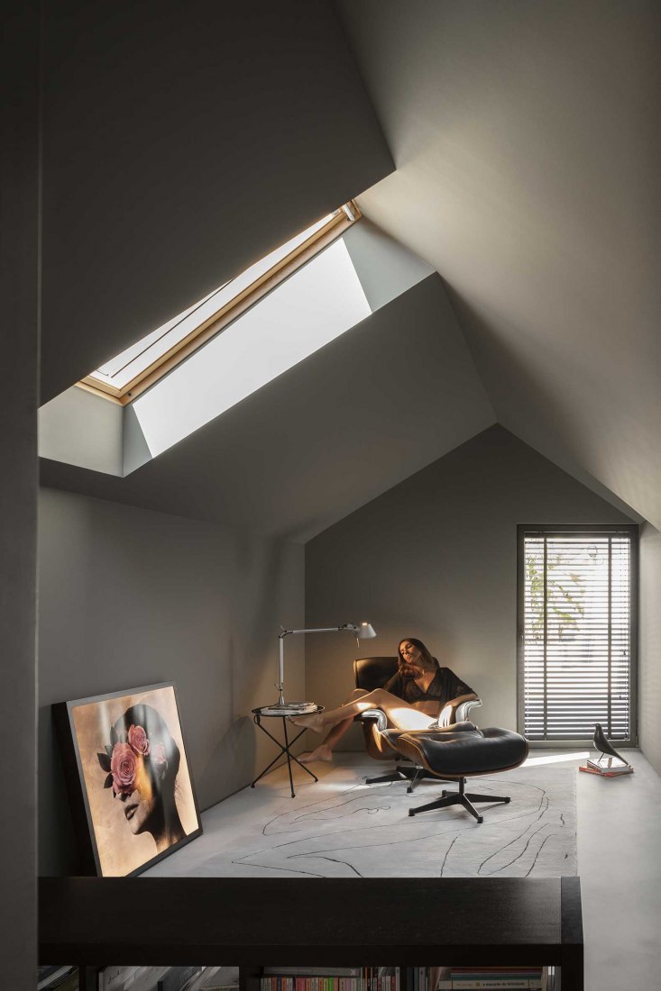 Beira Mar House by Paulo Martins. Photograph by Ivo Tavares Studio