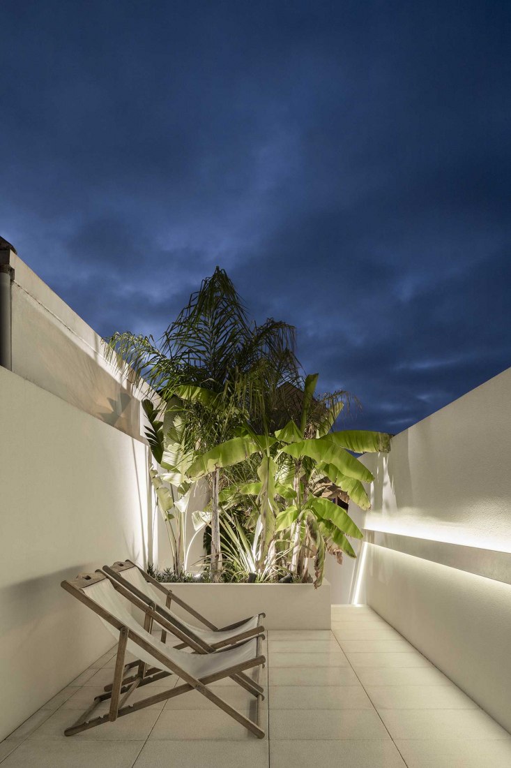 Beira Mar House by Paulo Martins. Photograph by Ivo Tavares Studio